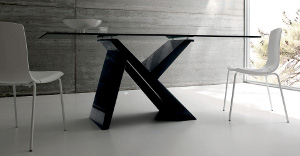 Extendable crystal tables