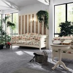 Soggiorni callesella country, composizione fiori e piante disegnati sulle sedie, divani e pareti